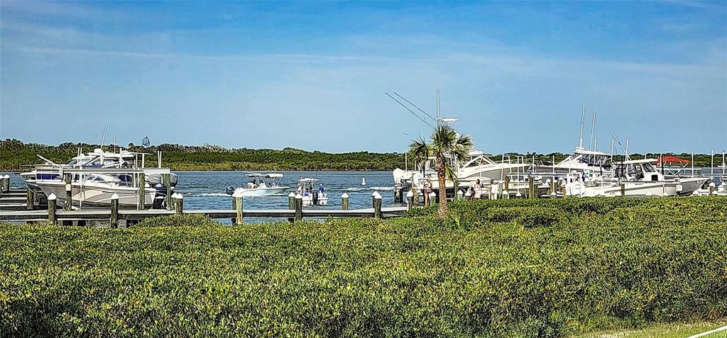 Image 11 of property listing at 2700 N PENINSULA AVENUE 113, New Smyrna Beach, FL 32169