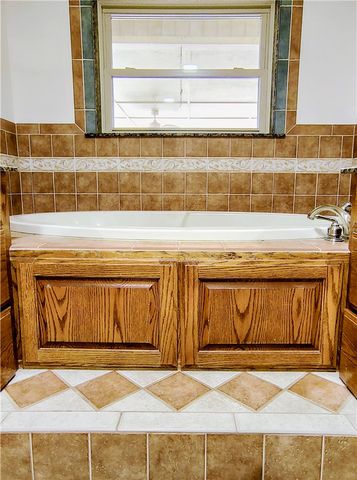 3341 Luper Road, Lowell, AR 72745