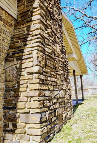 3341 Luper Road, Lowell, AR 72745