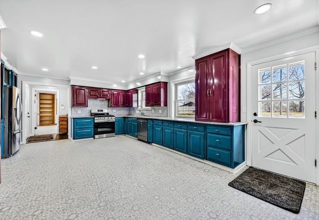 3341 Luper Road, Lowell, AR 72745