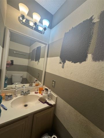 6703 Olivewood Drive, Arlington, TX 76001