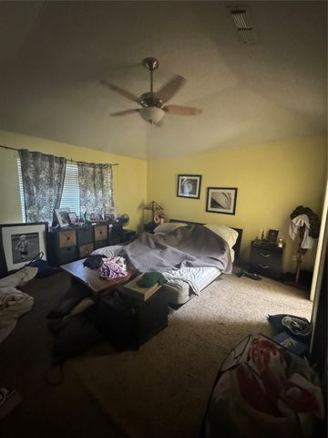 6703 Olivewood Drive, Arlington, TX 76001