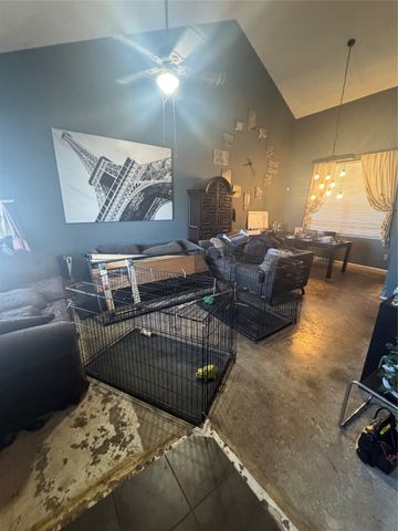 6703 Olivewood Drive, Arlington, TX 76001