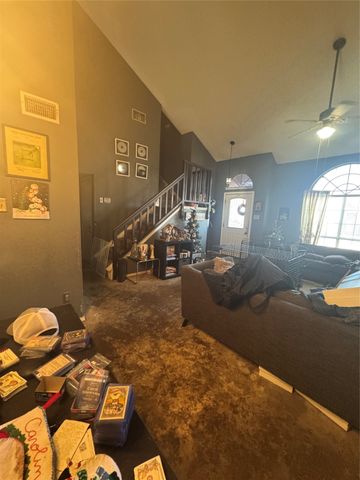 6703 Olivewood Drive, Arlington, TX 76001