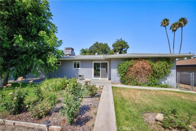 11375 Iris Avenue, Loma Linda, CA 92354