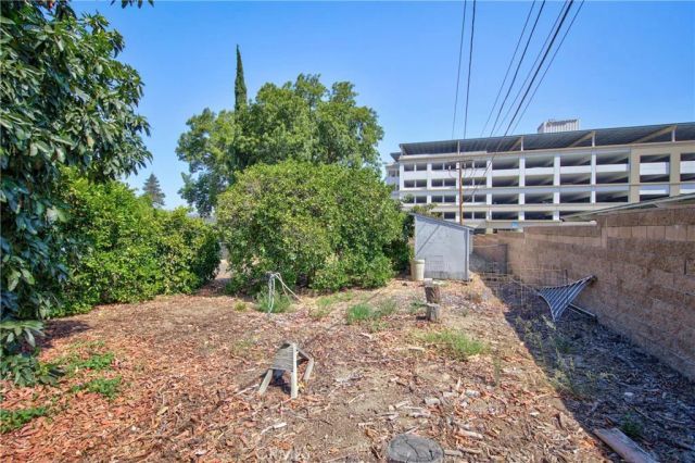 11375 Iris Avenue, Loma Linda, CA 92354