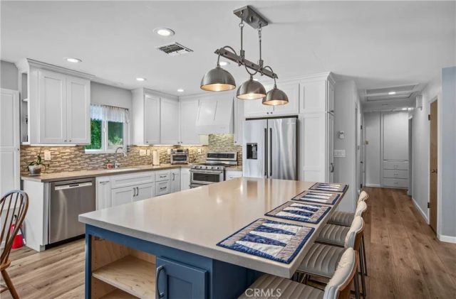 11375 Iris Avenue, Loma Linda, CA 92354