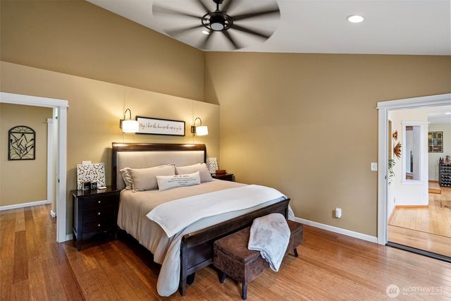 1205 136 Street NW, Gig Harbor, WA 98332
