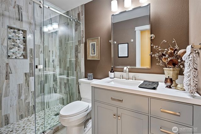 1205 136 Street NW, Gig Harbor, WA 98332