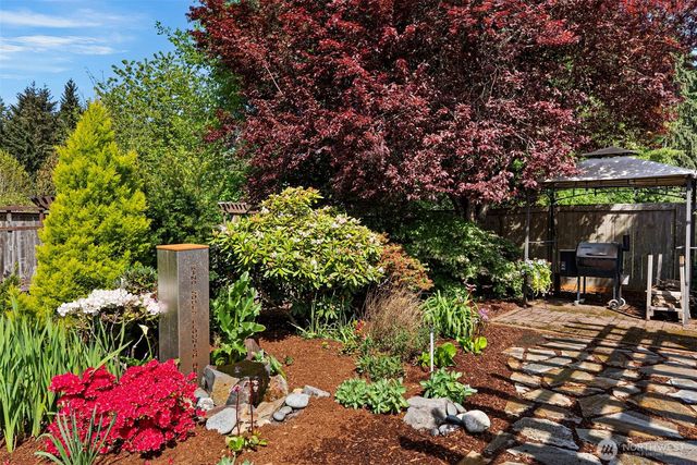 1205 136 Street NW, Gig Harbor, WA 98332