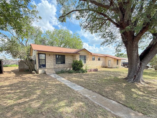 15430 S Main, Lytle, TX 78052