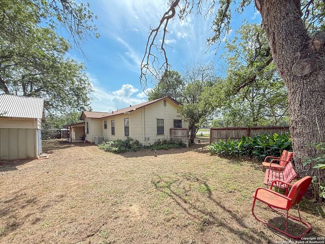 15430 S Main, Lytle, TX 78052