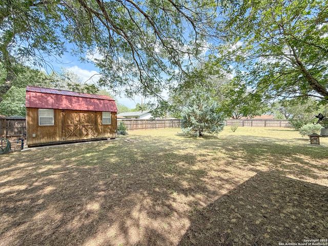 15430 S Main, Lytle, TX 78052