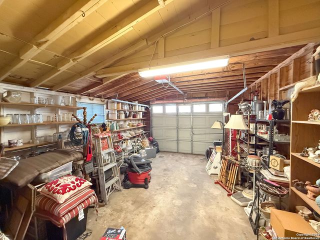 15430 S Main, Lytle, TX 78052