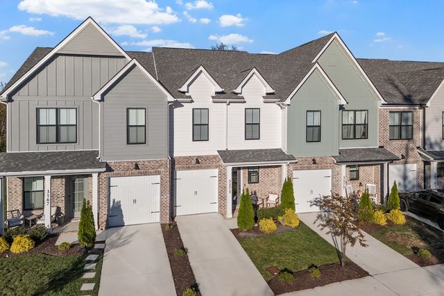 3171 Sassafras Ln, Thompsons Station, TN 37179