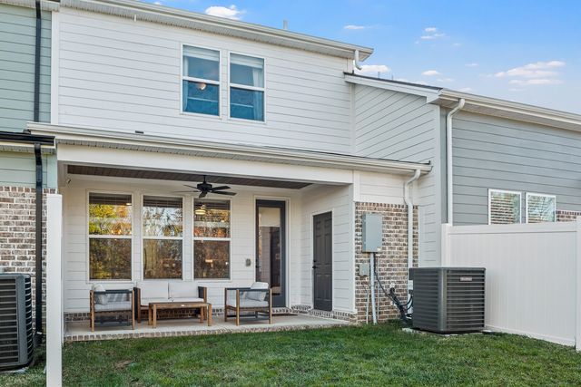 3171 Sassafras Ln, Thompsons Station, TN 37179