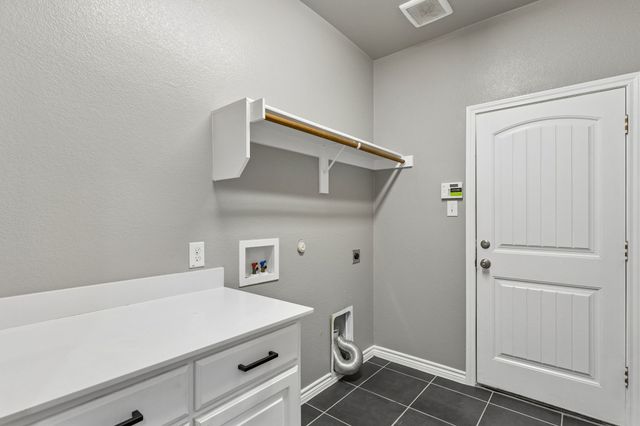 1020 Yarrow Street, Little Elm, TX 75068