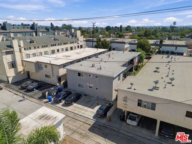 12535 Pacific Avenue, Los Angeles, CA 90066