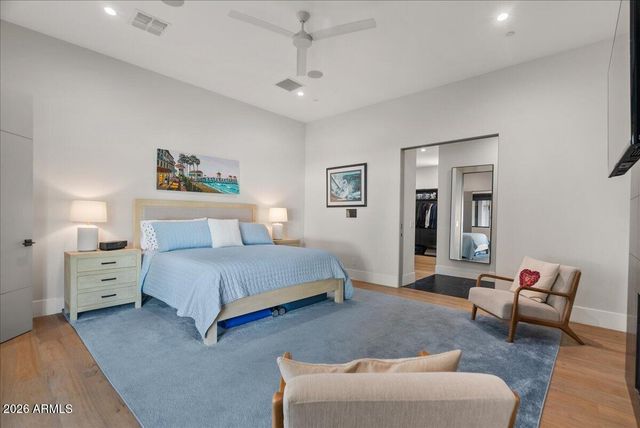 3944 E ROMA Avenue, Phoenix, AZ 85018