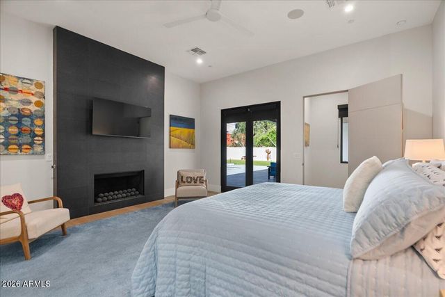 3944 E ROMA Avenue, Phoenix, AZ 85018