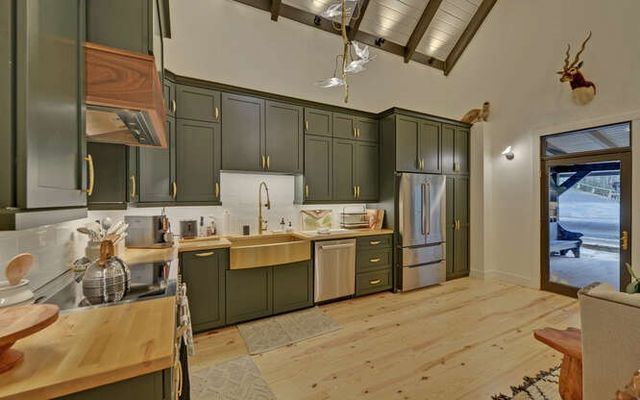 7670 Hiawassee Wilderness, Hiawassee, GA 30546