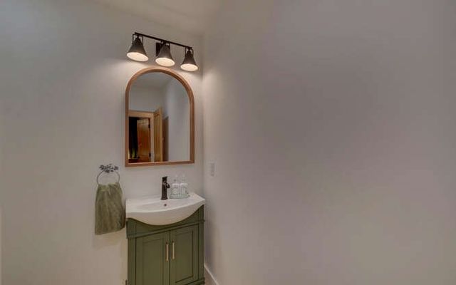 7670 Hiawassee Wilderness, Hiawassee, GA 30546
