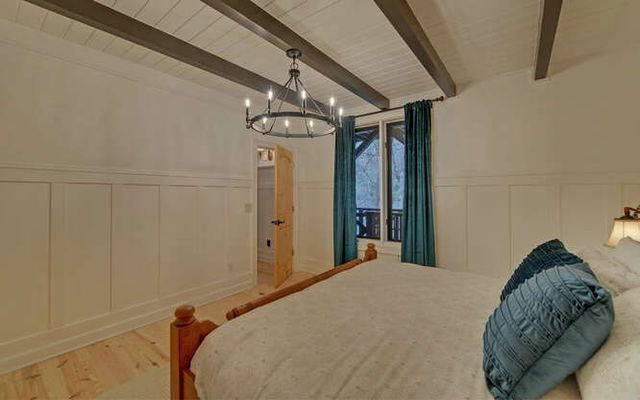 7670 Hiawassee Wilderness, Hiawassee, GA 30546