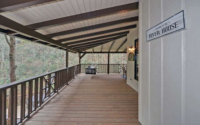 7670 Hiawassee Wilderness, Hiawassee, GA 30546