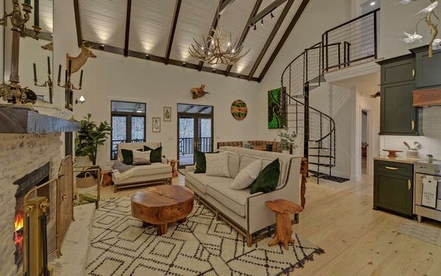 7670 Hiawassee Wilderness, Hiawassee, GA 30546