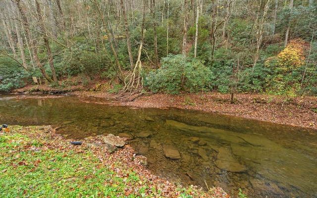 7670 Hiawassee Wilderness, Hiawassee, GA 30546