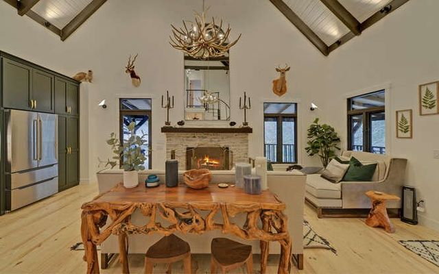7670 Hiawassee Wilderness, Hiawassee, GA 30546