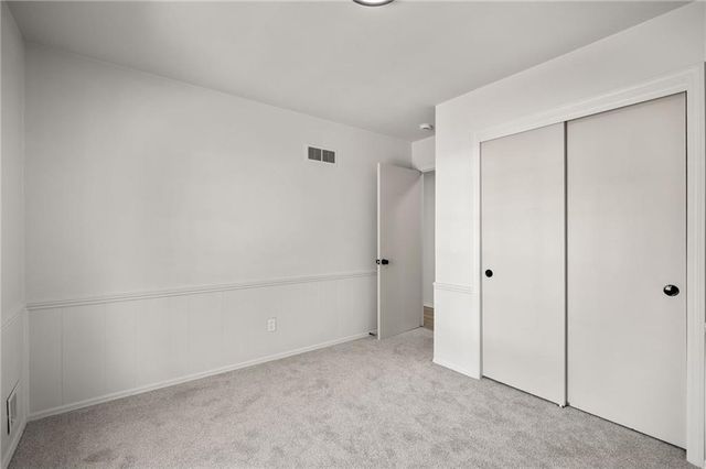 8825 Mcelroy Road, Kansas City, MO 64134