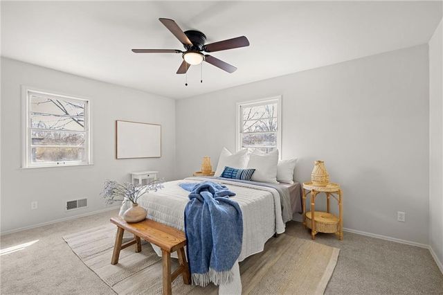 8825 Mcelroy Road, Kansas City, MO 64134