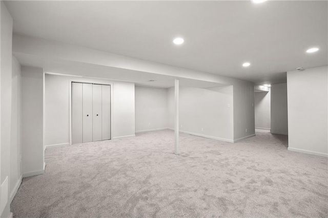 8825 Mcelroy Road, Kansas City, MO 64134