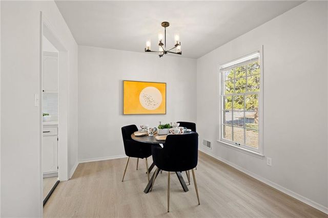 8825 Mcelroy Road, Kansas City, MO 64134