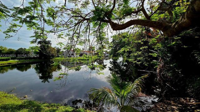 16850 Crestview Ln 0, Weston, FL 33326