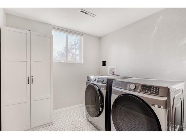 1338 Tipperary St, Boulder, CO 80303