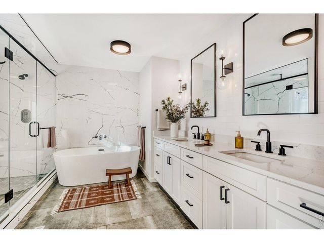 1338 Tipperary St, Boulder, CO 80303