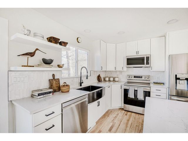 1338 Tipperary St, Boulder, CO 80303