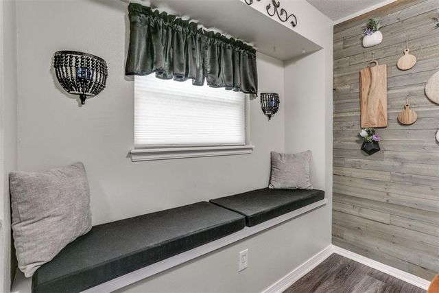 4300 S Vickie Drive, Del City, OK 73115