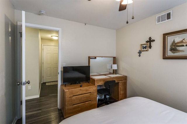 4300 S Vickie Drive, Del City, OK 73115