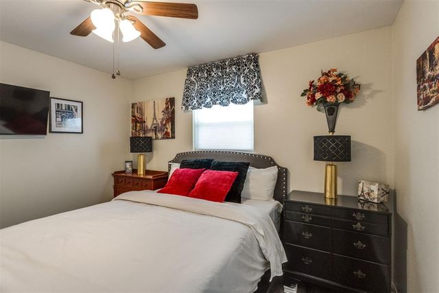 4300 S Vickie Drive, Del City, OK 73115
