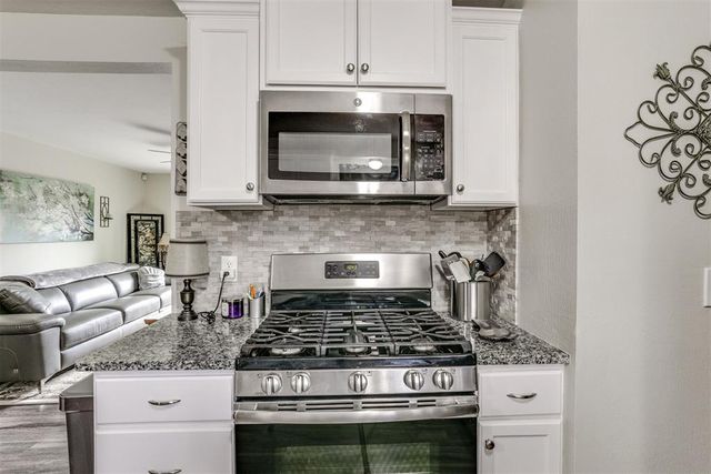 4300 S Vickie Drive, Del City, OK 73115
