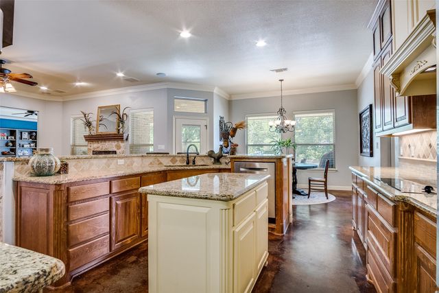 6316 Prospect Hill Drive, Granbury, TX 76049