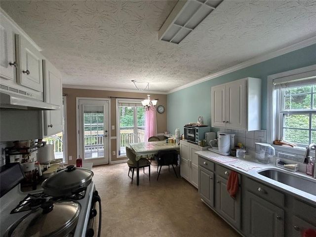 2121 Little River Drive, Suwanee, GA 30024
