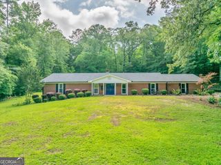 7234 Neal Drive, Macon, GA 31216
