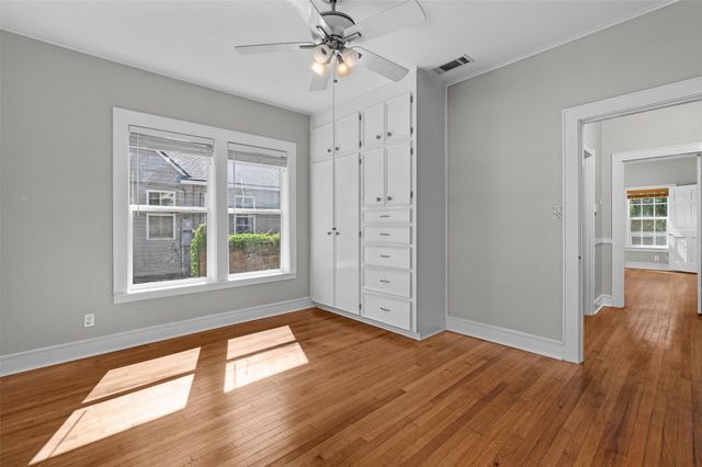 326 Albany Avenue, Shreveport, LA 71105