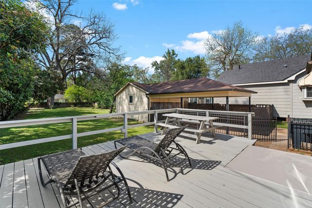 326 Albany Avenue, Shreveport, LA 71105