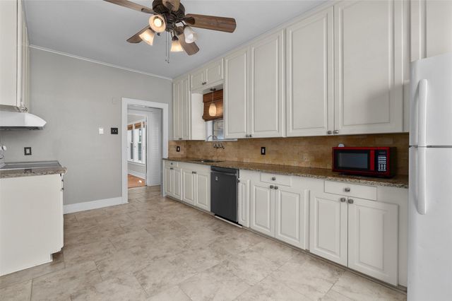 326 Albany Avenue, Shreveport, LA 71105