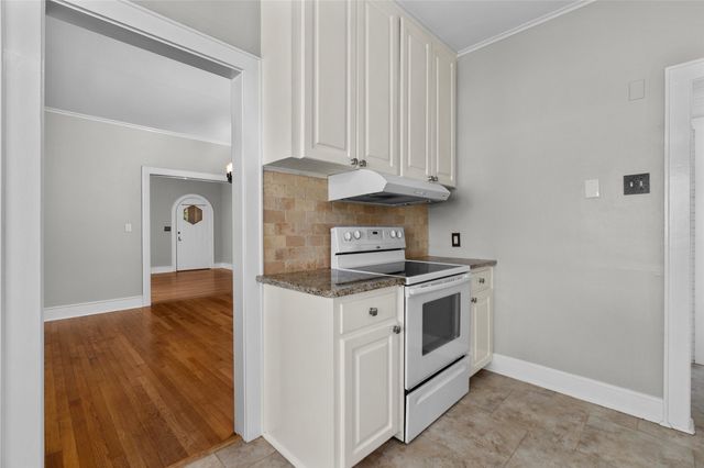 326 Albany Avenue, Shreveport, LA 71105